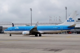 Boeing 737-8K2